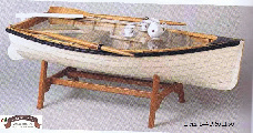Mobili e proposte di arredamento artigianale Tavoli Tavolo a forma di barca
