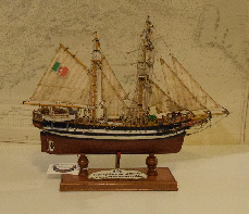 Items and Nautical instruments Boat and motorboat models Ebe