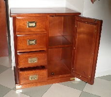 Versilia collection offers dresser with door