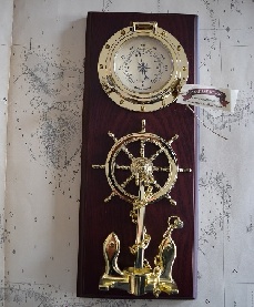 Items and Nautical instruments objects ready for delivery Art. Ter an 1090